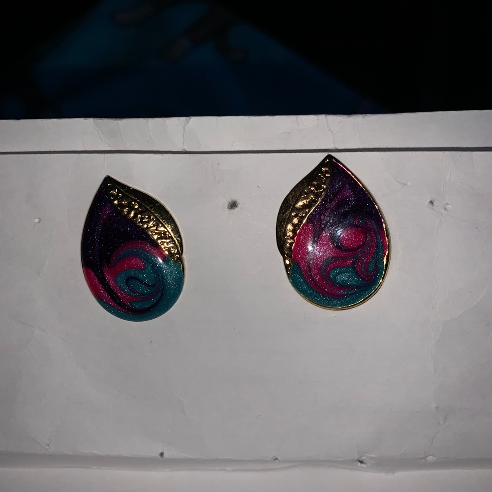 Vintage Gold Tone Enamel Teardrop Stud Earrings Purple Pink Teal Retro Swirl